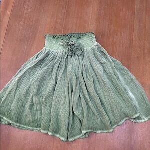 Elegant Green Mini Skirt